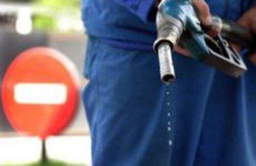 Автозаправки Алматы не доливают бензин