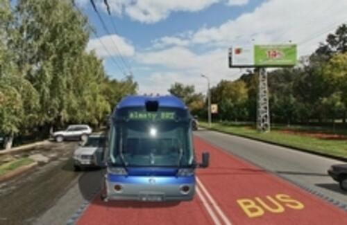 В Алматы начали строительство первой линии скоростных автобусов