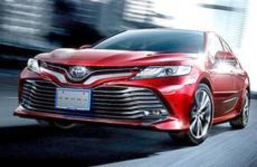 В Японии показали новую Toyota Camry