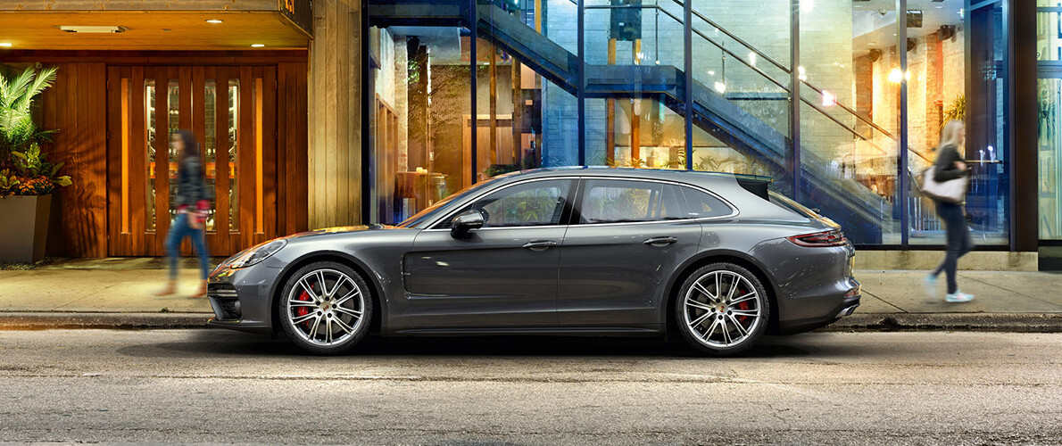 Porsche 971 Panamera Turbo