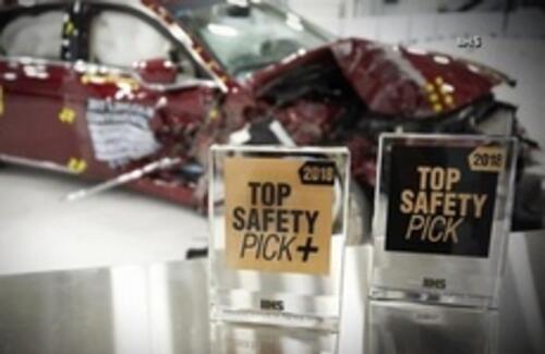 Названы самые безопасные автомобили 2018 года