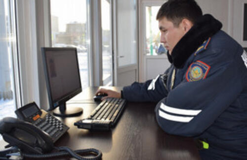 С казахстанских трасс уберут полицейские посты