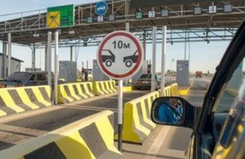 Еще 32 участка автодорог сделают платными в Казахстане