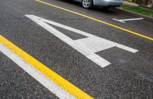 В Алматы не поддержали допуск всех автомобилей на "выделенки"