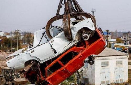 Свыше 200 тысяч старых машин сдали на утилизацию в Казахстане