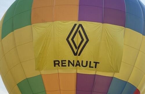 Renault представил флагманские модели и разыграл призы на пикнике Esquire Казахстан