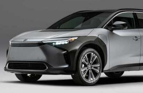 Toyota готовит бюджетный электромобиль