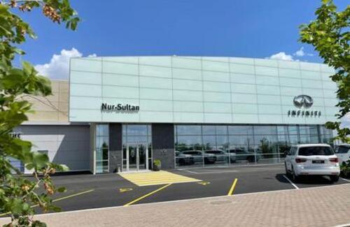 Первый официальный дилерский центр INFINITI открылся в столице РК