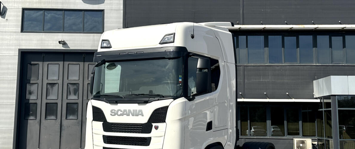 Scania S440