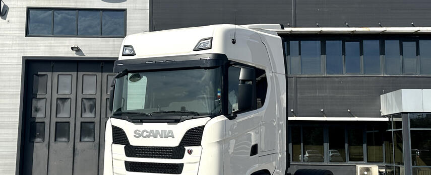 Scania S440