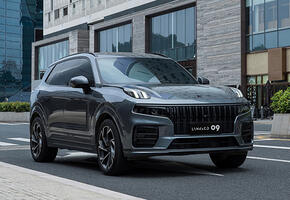 Lynk & Co 09